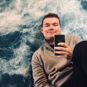 Meet your Posher, Eric